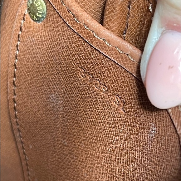 Louis Vuitton Cartouchiere MM - Picture 15 of 15